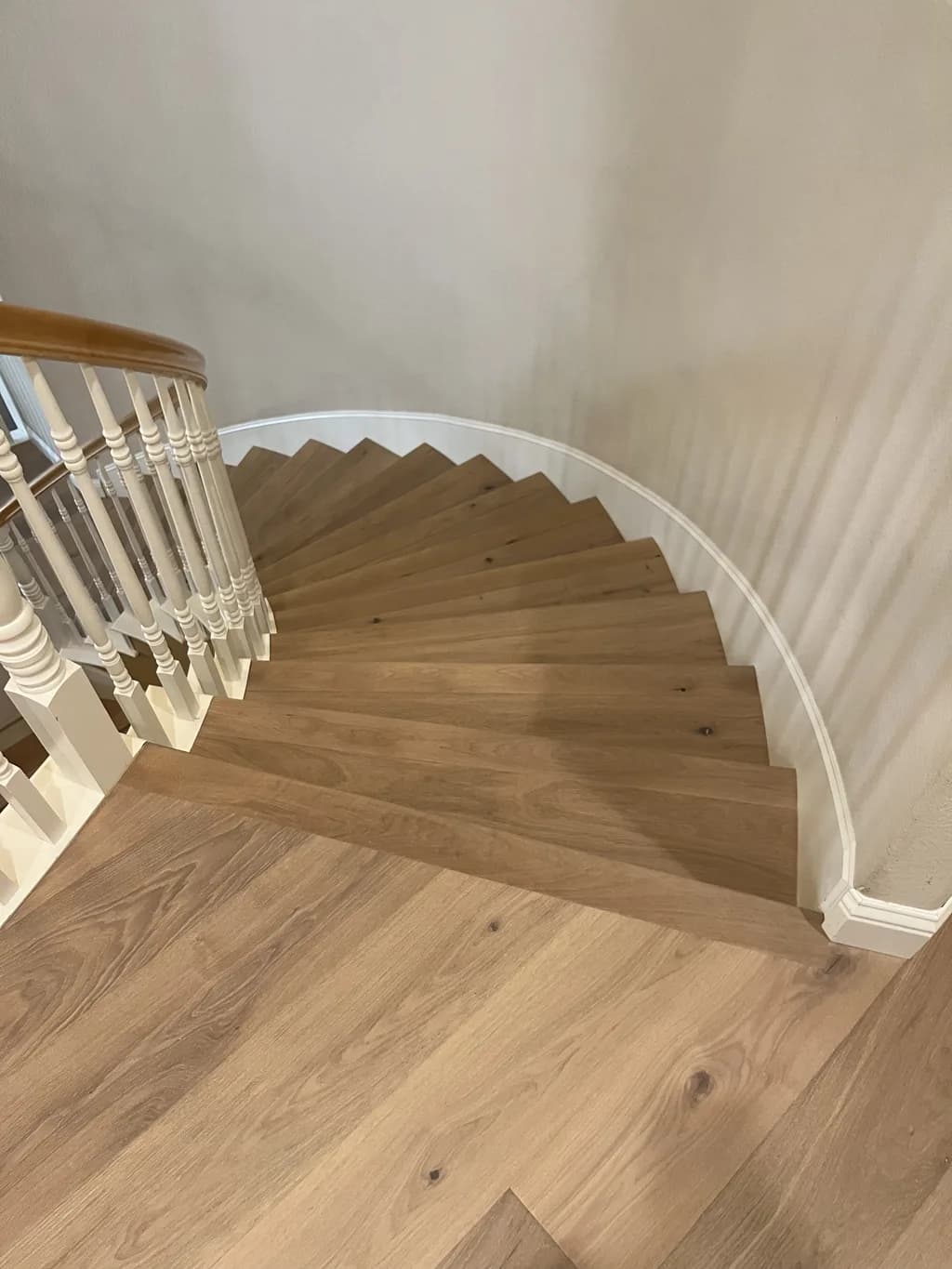 Hardwood — Curved Staircase