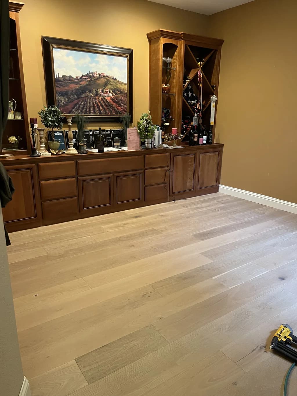 Hardwood — Dining Room